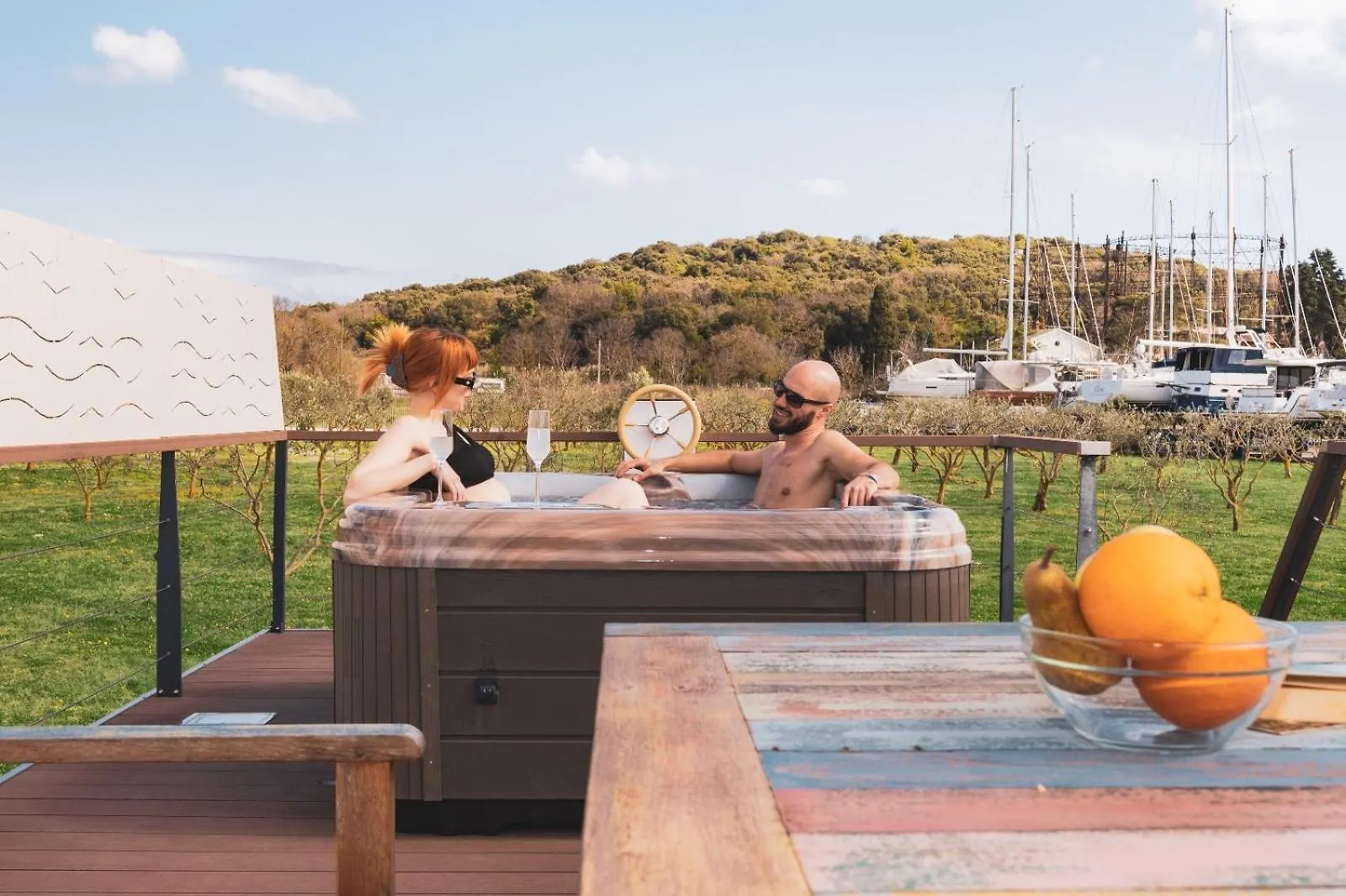 Hausboot Astrid - Floating House Apartment Pula